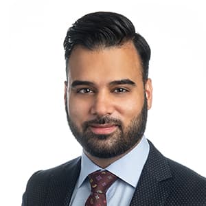 Jason, Senior Financial Advisor